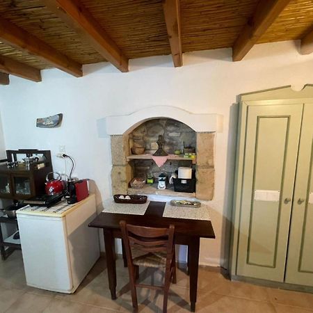 Petrino 2 - Traditional Lerian House Lakkion Экстерьер фото
